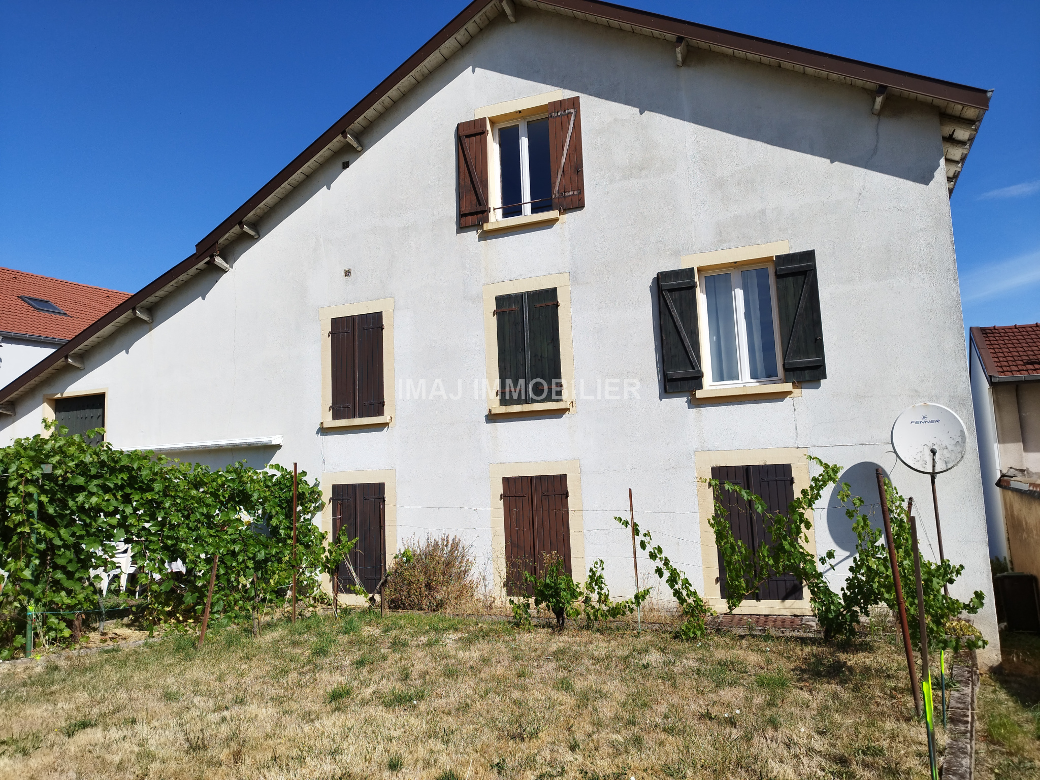 IMMEUBLE DE RAPPORT - 180 m2 - GOLBEY